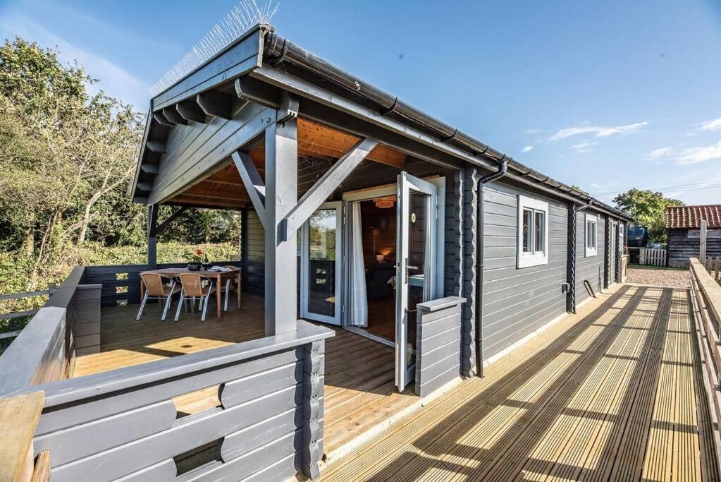 The Cabin, Parham Woodbridge Exterior photo